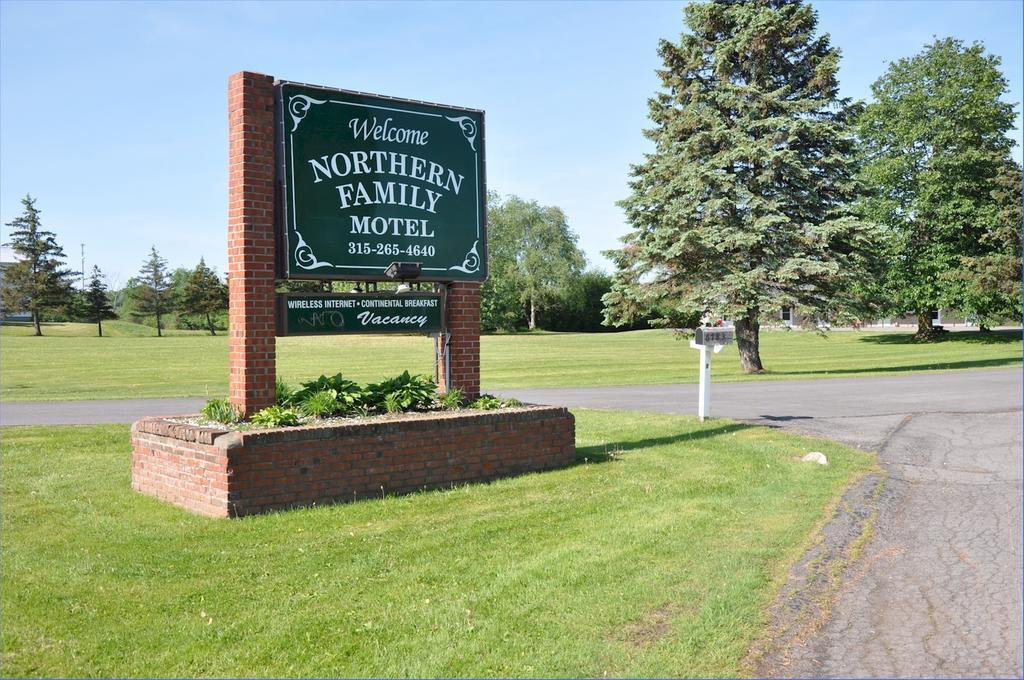 Northern Family Motel Potsdam Zewnętrze zdjęcie